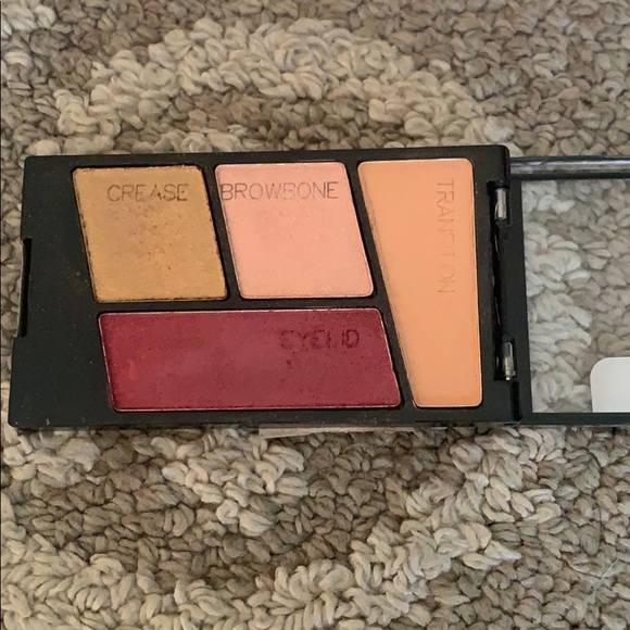 Eyeshadow Palette Bundle - Picture 2 of 4